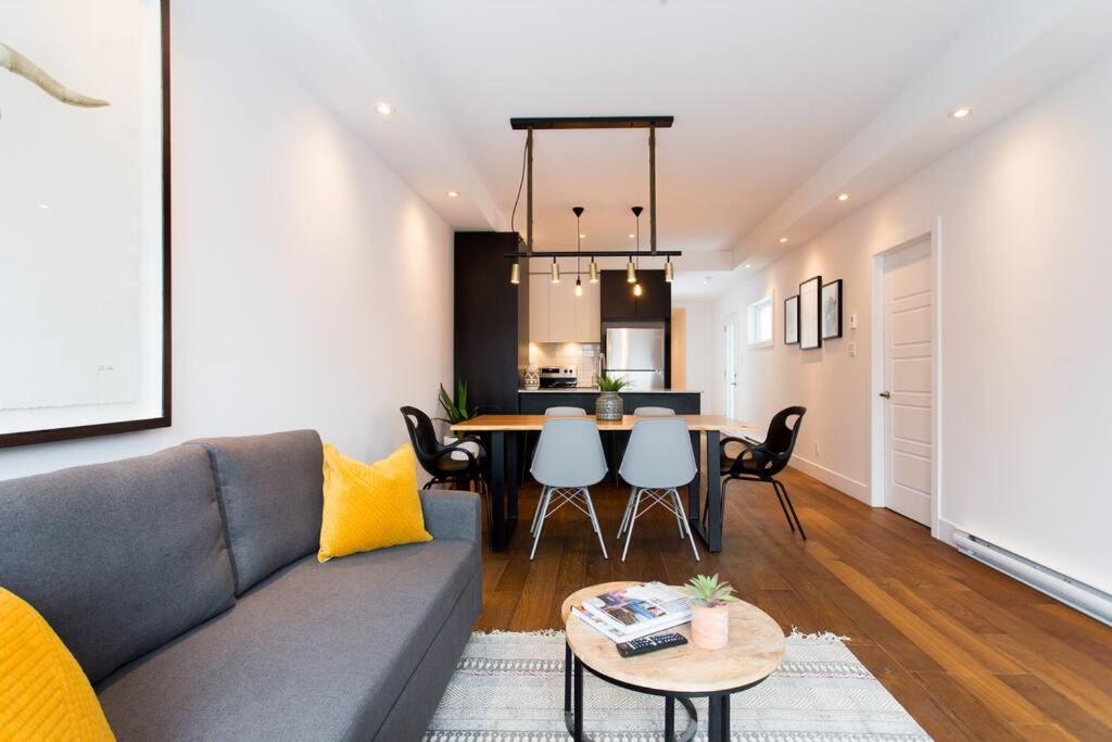 Sleek Condo In The Heart Of Little Italy By Den Stays Монреаль Екстер'єр фото